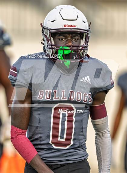Thumbnail 3 in Waller vs. Channelview (Scrimmage) photogallery.