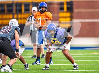 Thumbnail 1 in Waller vs. Channelview (Scrimmage) photogallery.
