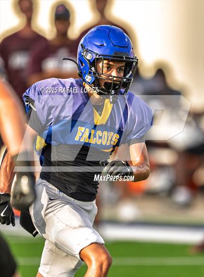 Thumbnail 1 in Waller vs. Channelview (Scrimmage) photogallery.