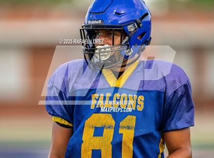 Thumbnail 1 in Waller vs. Channelview (Scrimmage) photogallery.