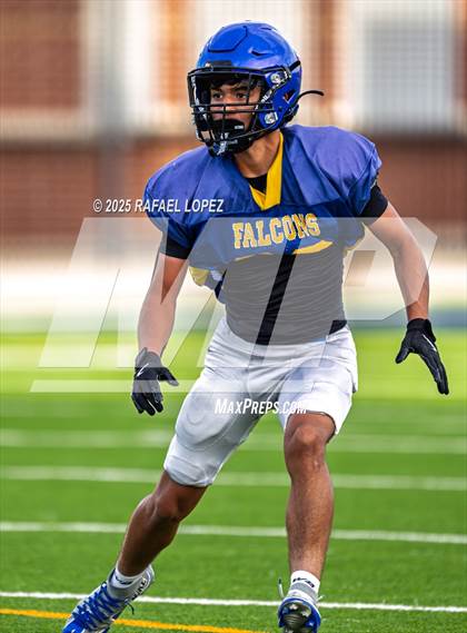 Thumbnail 3 in Waller vs. Channelview (Scrimmage) photogallery.