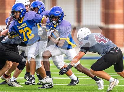 Thumbnail 2 in Waller vs. Channelview (Scrimmage) photogallery.