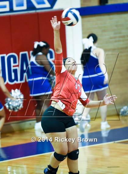 Thumbnail 1 in Plainview vs Cooper Abilene photogallery.
