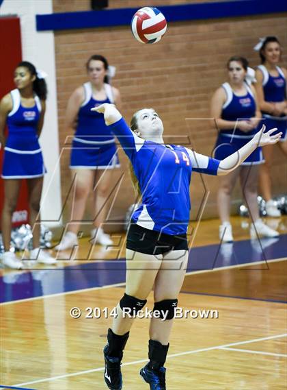 Thumbnail 2 in Plainview vs Cooper Abilene photogallery.