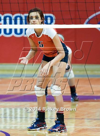Thumbnail 3 in Plainview vs Cooper Abilene photogallery.
