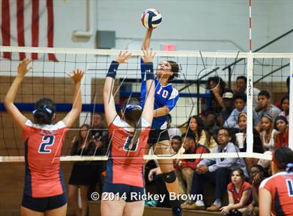 Thumbnail 3 in Plainview vs Cooper Abilene photogallery.