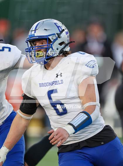 Thumbnail 3 in Broomfield vs. Montrose (CHSAA 4A Championship) photogallery.