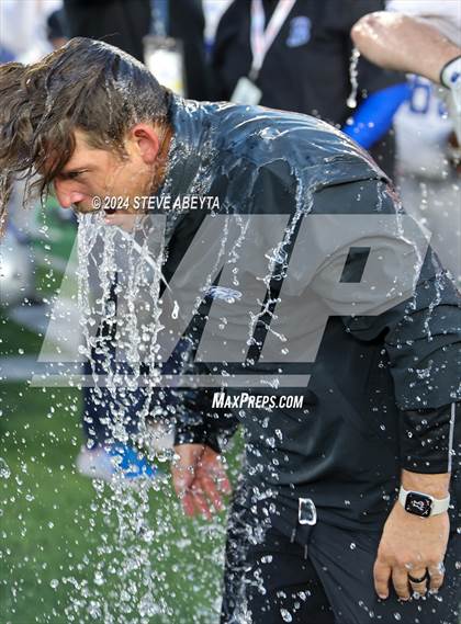 Thumbnail 1 in Broomfield vs. Montrose (CHSAA 4A Championship) photogallery.