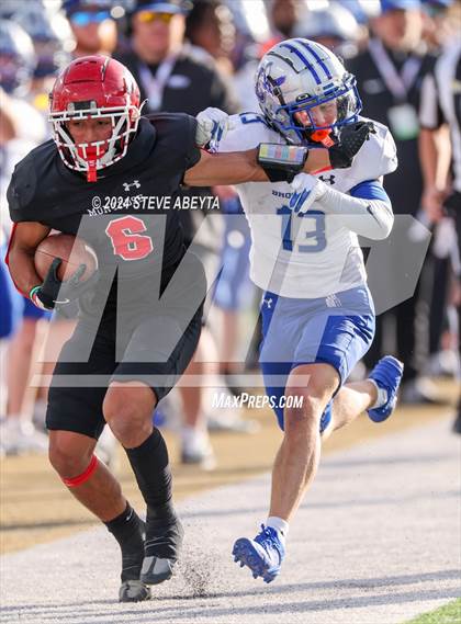 Thumbnail 1 in Broomfield vs. Montrose (CHSAA 4A Championship) photogallery.