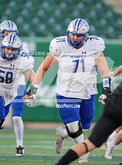 Thumbnail 3 in Broomfield vs. Montrose (CHSAA 4A Championship) photogallery.