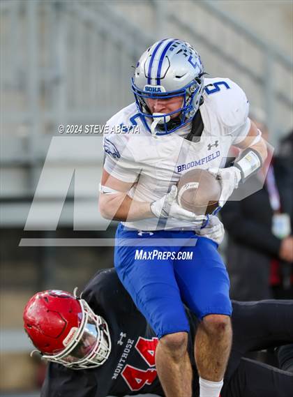 Thumbnail 2 in Broomfield vs. Montrose (CHSAA 4A Championship) photogallery.