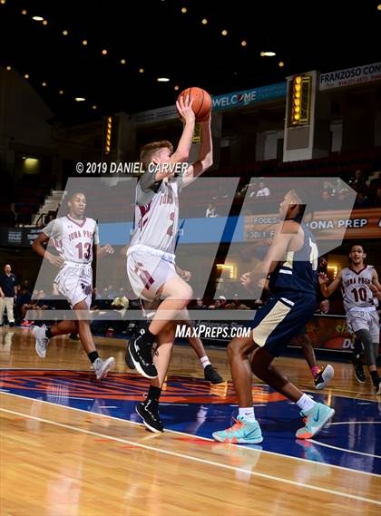 Thumbnail 2 in Newburgh Free Academy vs. Iona Prep (Slam Dunk Tournament Final) photogallery.