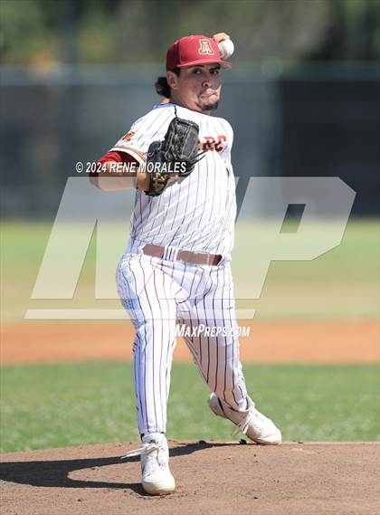 Thumbnail 1 in Westlake vs Arcadia (CIF SS D2 Rnd 3 Playoff) photogallery.