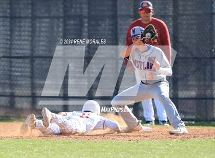 Thumbnail 1 in Westlake vs Arcadia (CIF SS D2 Rnd 3 Playoff) photogallery.