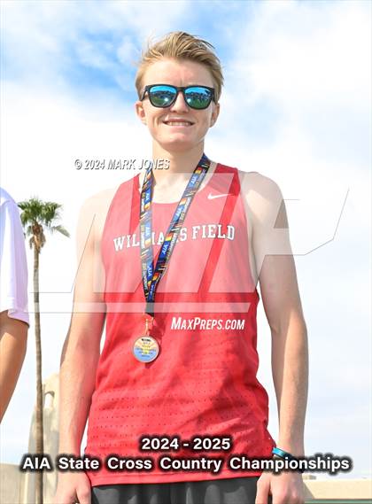 Thumbnail 3 in AIA D-I Boys State Championship (Awards) photogallery.
