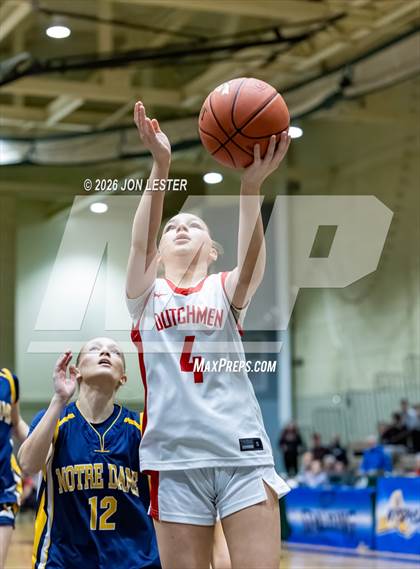 Thumbnail 2 in Notre Dame vs. Tappan Zee (NYSPHSAA Class A Final) photogallery.