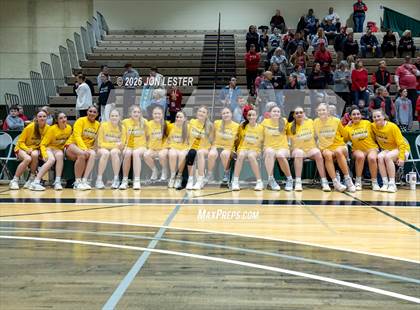 Thumbnail 2 in Notre Dame vs. Tappan Zee (NYSPHSAA Class A Final) photogallery.