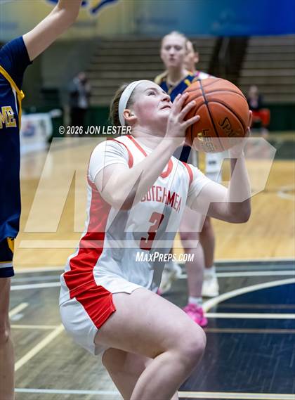 Thumbnail 1 in Notre Dame vs. Tappan Zee (NYSPHSAA Class A Final) photogallery.