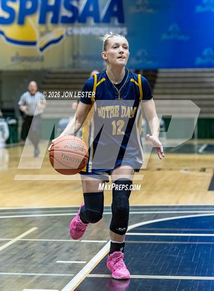 Thumbnail 1 in Notre Dame vs. Tappan Zee (NYSPHSAA Class A Final) photogallery.