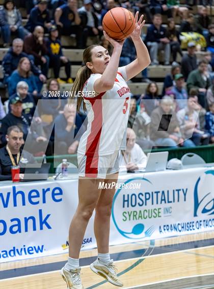 Thumbnail 2 in Notre Dame vs. Tappan Zee (NYSPHSAA Class A Final) photogallery.