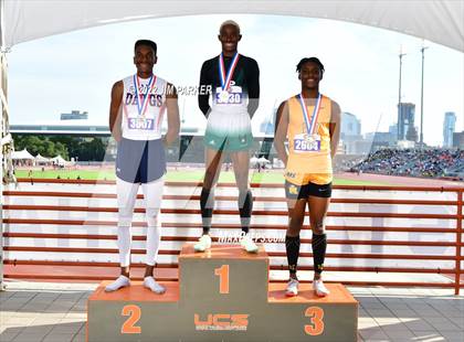 Thumbnail 1 in UIL 5A State Championship photogallery.