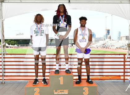Thumbnail 2 in UIL 5A State Championship photogallery.