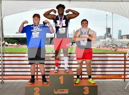 Thumbnail 2 in UIL 5A State Championship photogallery.