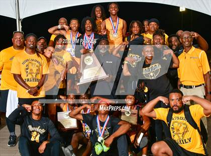 Thumbnail 2 in UIL 5A State Championship photogallery.