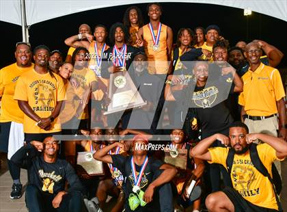 Thumbnail 3 in UIL 5A State Championship photogallery.