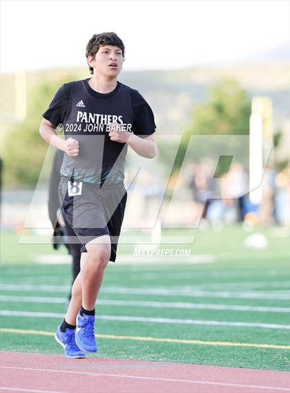 Thumbnail 1 in Fernley Invitational (800M) photogallery.