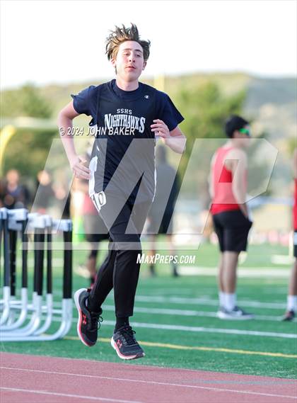 Thumbnail 3 in Fernley Invitational (800M) photogallery.