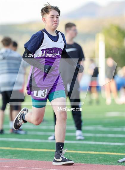 Thumbnail 2 in Fernley Invitational (800M) photogallery.