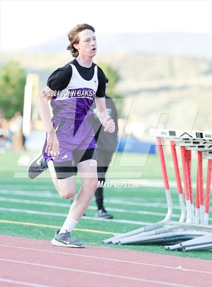 Thumbnail 2 in Fernley Invitational (800M) photogallery.