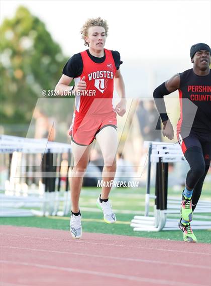Thumbnail 1 in Fernley Invitational (800M) photogallery.