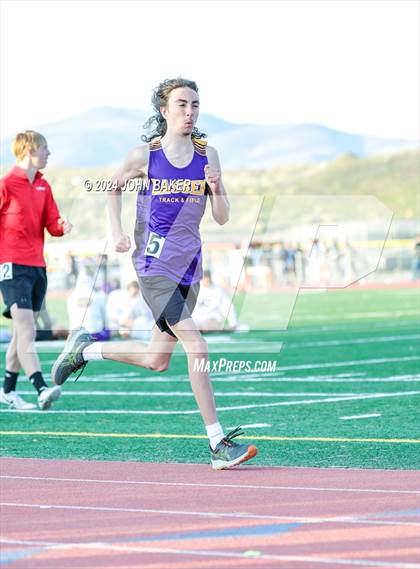 Thumbnail 3 in Fernley Invitational (800M) photogallery.