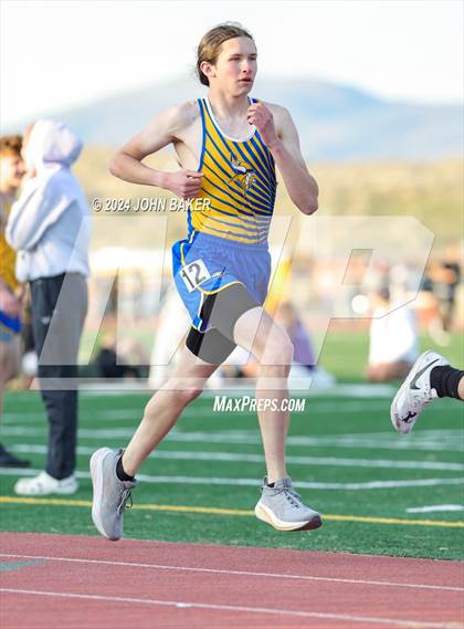 Thumbnail 1 in Fernley Invitational (800M) photogallery.