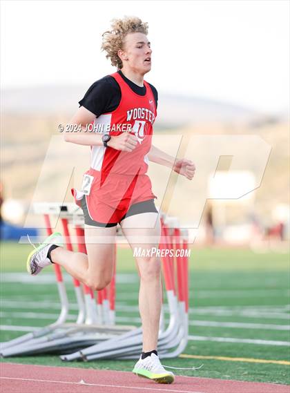 Thumbnail 1 in Fernley Invitational (800M) photogallery.