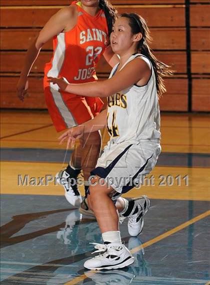 Thumbnail 3 in El Segundo vs. St. Joseph photogallery.