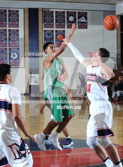Thumbnail 2 in Eagle Rock @ Maranatha (Rose City Roundball Classic) photogallery.