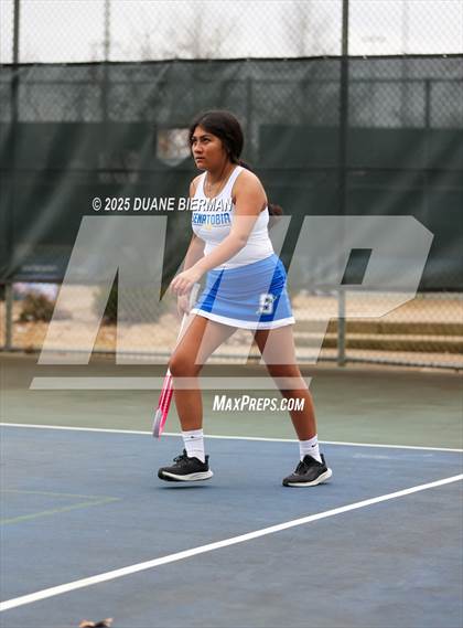 Thumbnail 1 in Olive Branch vs Southaven photogallery.