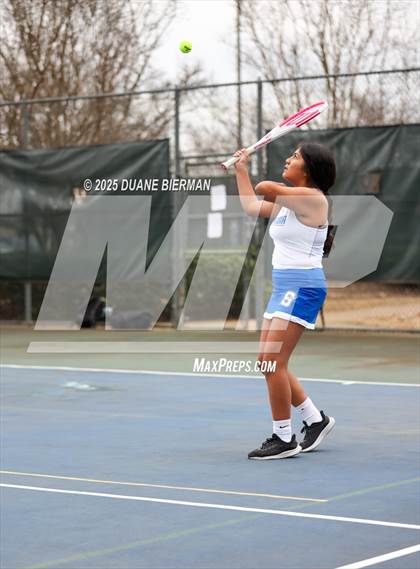 Thumbnail 2 in Olive Branch vs Southaven photogallery.