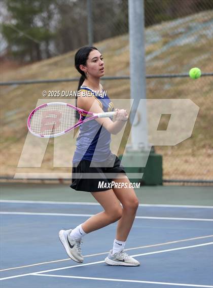 Thumbnail 1 in Olive Branch vs Southaven photogallery.