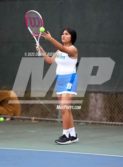Thumbnail 1 in Olive Branch vs Southaven photogallery.