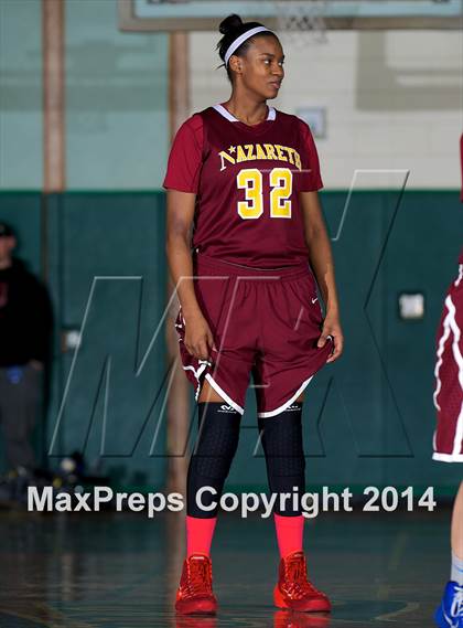 Thumbnail 3 in Nazareth vs St. Anthony's (NYSCHSAA Class AA Final) photogallery.