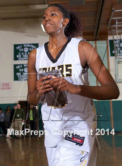 Thumbnail 3 in Nazareth vs St. Anthony's (NYSCHSAA Class AA Final) photogallery.
