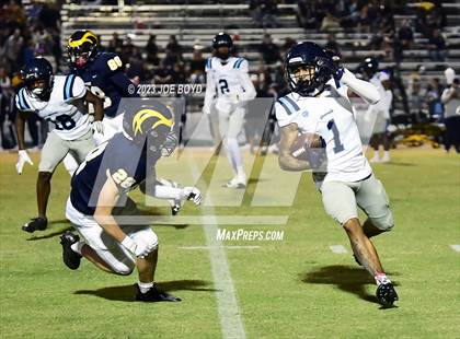 Thumbnail 1 in Lee @ Buckhorn photogallery.