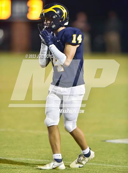 Thumbnail 2 in Lee @ Buckhorn photogallery.
