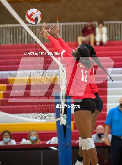 Thumbnail 1 in Poite Loma vs Cathedral Catholic  photogallery.
