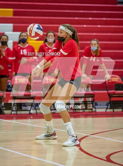 Thumbnail 2 in Poite Loma vs Cathedral Catholic  photogallery.