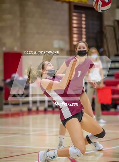 Thumbnail 3 in Poite Loma vs Cathedral Catholic  photogallery.